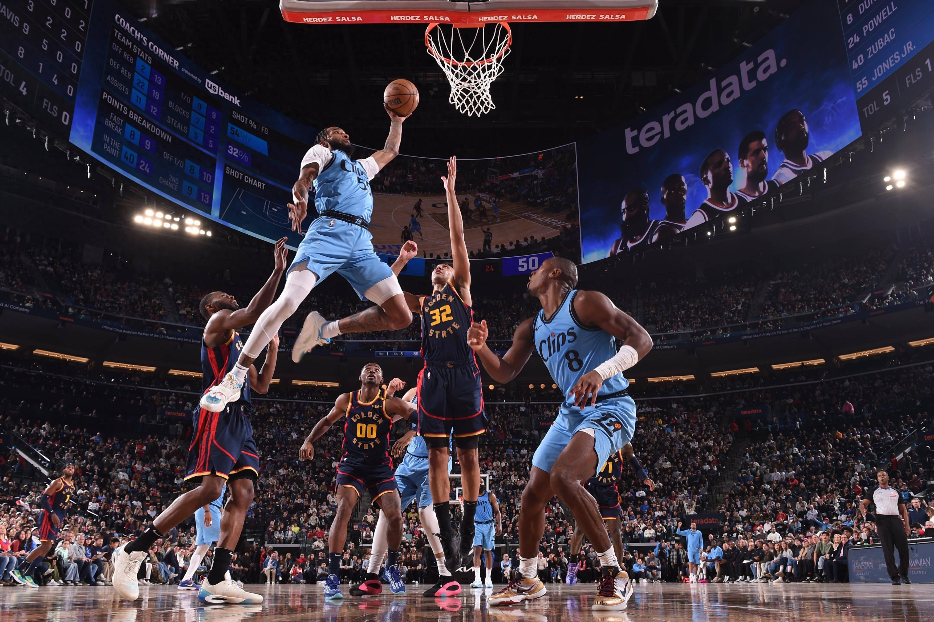 转折点！山东泰山豪取连胜，NBA季后赛集结日攻防权衡，态度坚定，更衣室氛围转暖的简单介绍