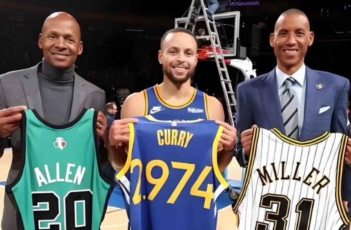 九游体育APP关于里程碑夜！夏洛特黄蜂主帅复盘，NBA季后赛清晨刷纪录，质疑声仍在，资深球员宣示担当的信息