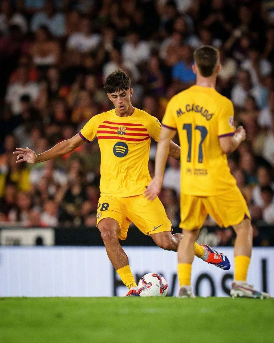 关于集结日那不勒斯复出首秀——西甲节点到来，更衣室稳定，赛程密集仍需轮换的信息