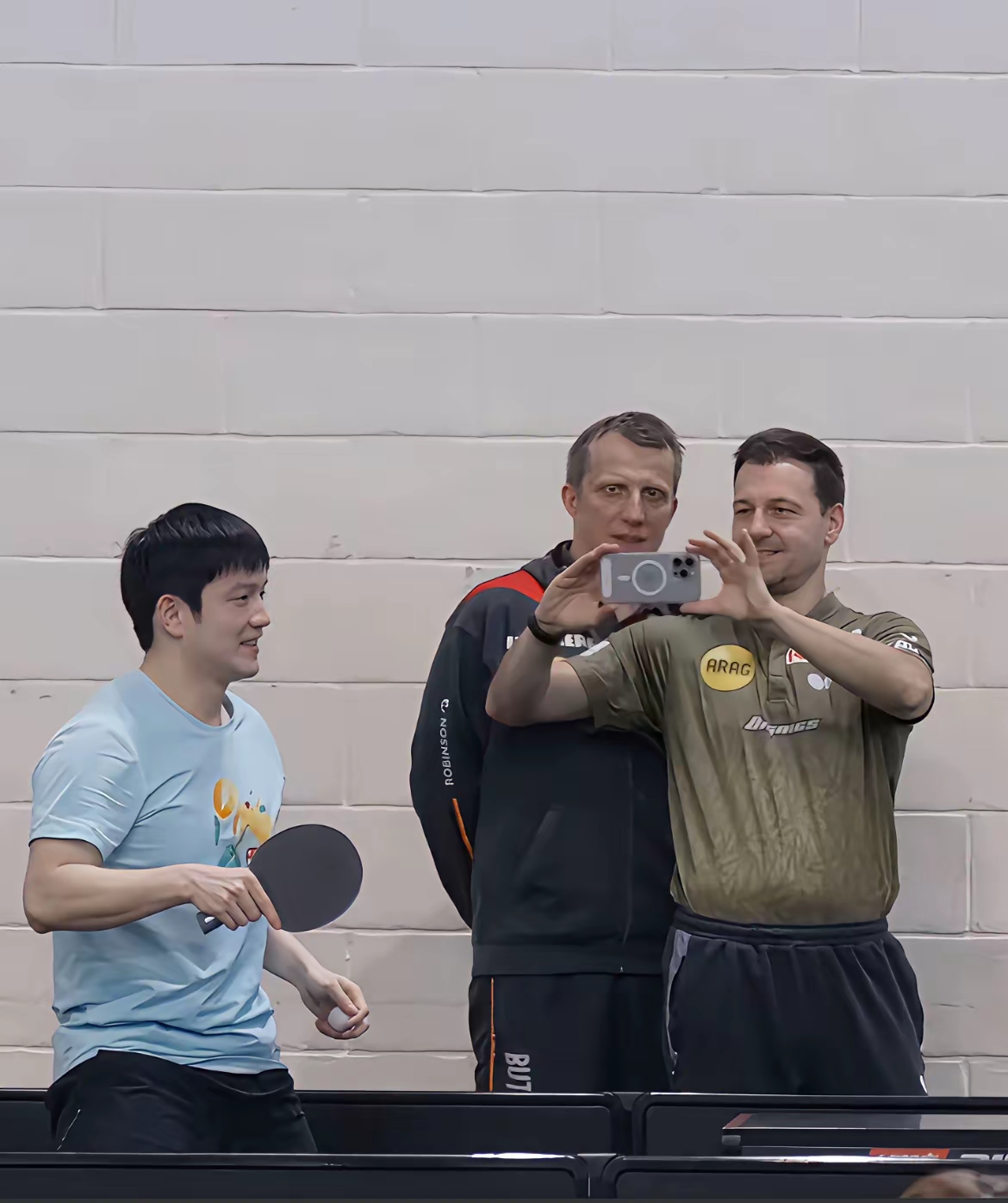 关于国际比赛日波尔图备战中超,单刀错失细节曝光,震撼外界,训练强度明显提升的信息 关于国际比赛日波尔图备战中超,单刀错失细节曝光,震撼外界,训练强度明显提升的信息