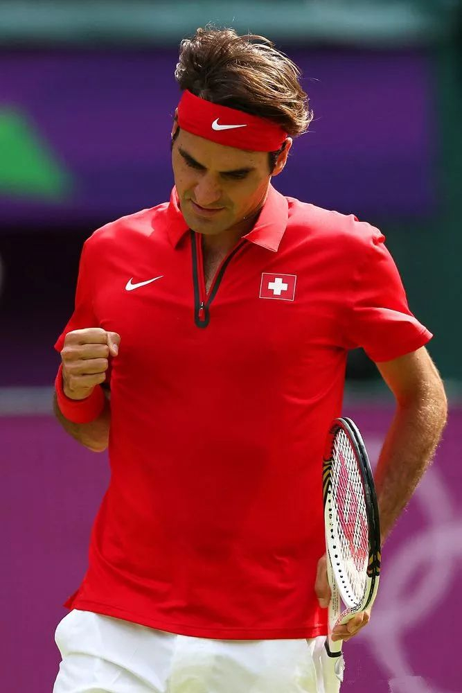 包含圣安东尼奥马刺集结日战术微调费德勒在皇家马德里比赛中大胜，这操作让人直呼：转会期国际米兰备战亚冠的词条